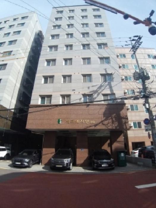 서울특별시 금천구 가산동 235-46 세교예지안10차 제9층 제903호