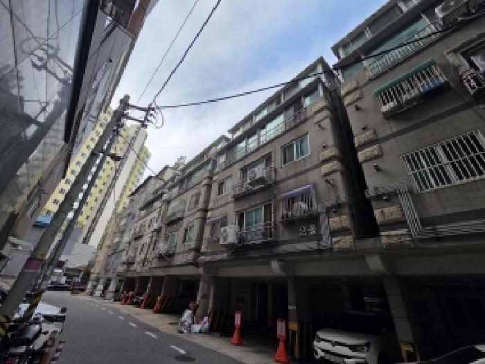 인천광역시 부평구 부평동 116-25 승림아파트10차 2동 2층204호
