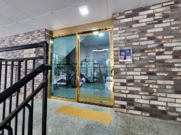 경기도 안양시 만안구 석수동 814-8 타운하우스 비동 3층301호 사진 3