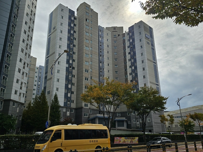 경상북도 경주시 용황로10길 42, 105동 12층1201호 (용강동,경주용황스위첸)