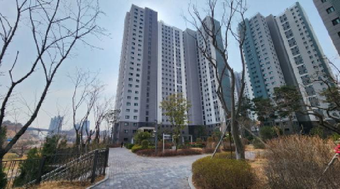 전라남도 광양시 성황동 1856 광양푸르지오더퍼스트 104동 21층2104호