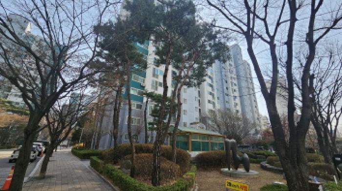 경기도 부천시 원미구 상동 526-1 진달래마을 2205동 12층 1204호