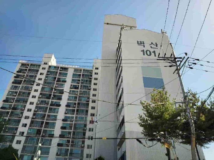 경기도 수원시 장안구 영화동 101-7 벽산아파트 101동 7층704호